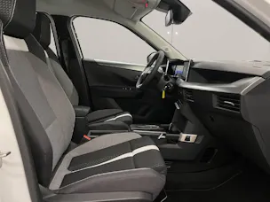 Opel Frontera 1.2 T HEV Edition