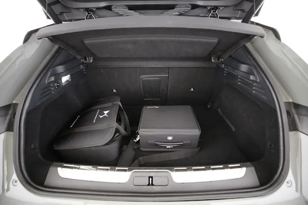DS 4 1.6 E-Tense Performance Line+