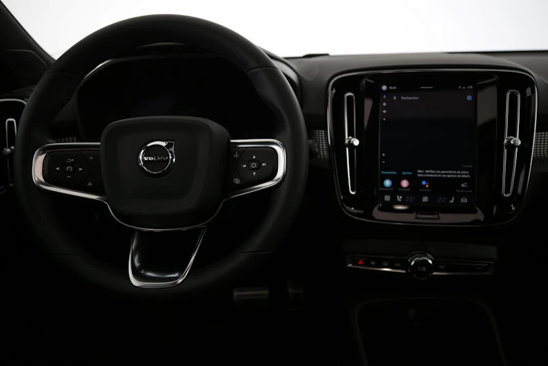 Fahrzeugbild VOLVO XC40