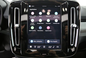Fahrzeugbild VOLVO XC40 P8 Twin Ultimate AWD