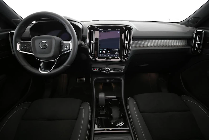 Fahrzeugbild VOLVO XC40