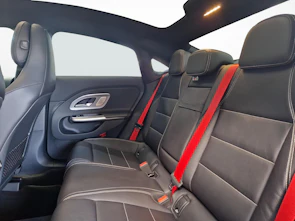 Fahrzeugbild MERCEDES-BENZ CLA 220 4MATIC AMG Line Plus