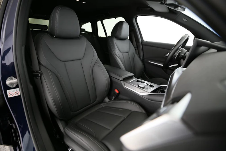 image du véhicule BMW 3 SERIES