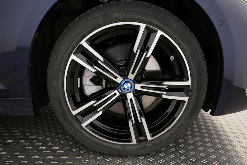 image du véhicule BMW 3 SERIES