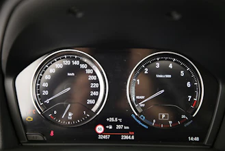 https://vehicle.imgix.net/4401835/13e51712-59ab-4376-9bc4-343a8bf8b31c.jpg