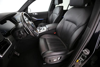 https://vehicle.imgix.net/4401843/195d1cec-80c0-41ef-9229-7430a3363ac3.jpg