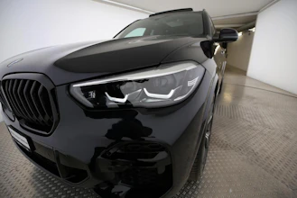 https://vehicle.imgix.net/4401843/e937b018-1cd3-4bdf-b7cc-15b06b76e0bd.jpg