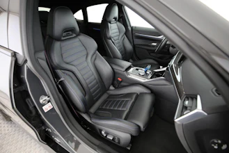 https://vehicle.imgix.net/4401850/71dd8452-2afe-479c-a591-b3e0d4ac0dbb.jpg