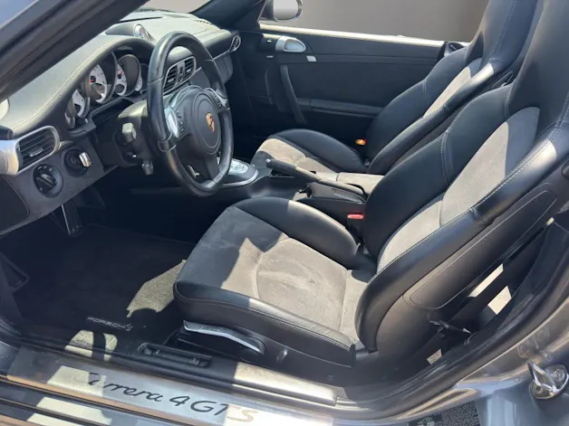 Porsche 911 Cabriolet 3.8 Carrera 4GTS PDK
