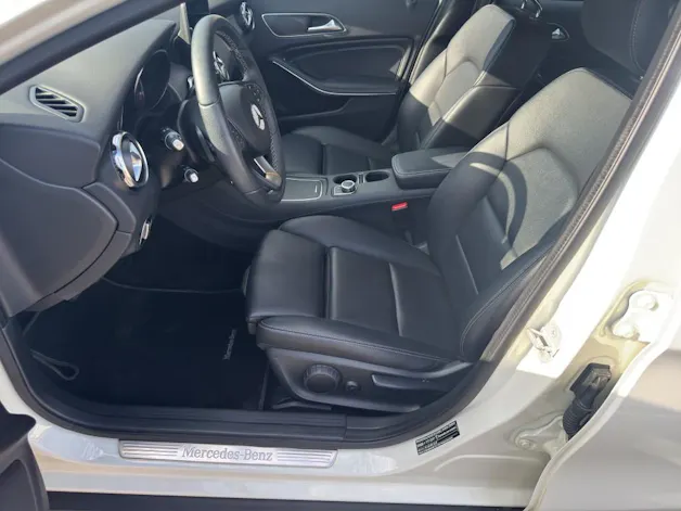 Mercedes-Benz GLA 200 d Urban 4m 7G-DCT