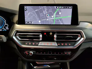 BMW X3 30e xDrive SAG
