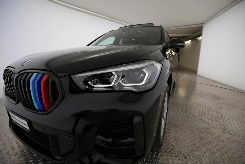 Fahrzeugbild BMW X1