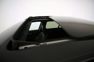https://vehicle.imgix.net/4401872/af2328f9-5a3f-401b-b492-32ee1ec9c1aa.jpg