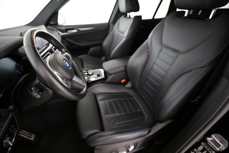 Fahrzeugbild BMW X3