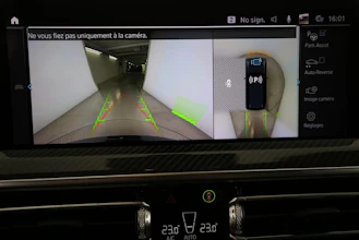 https://vehicle.imgix.net/4401884/f22146be-d58a-4ac7-aa1e-66d06243d06f.jpg