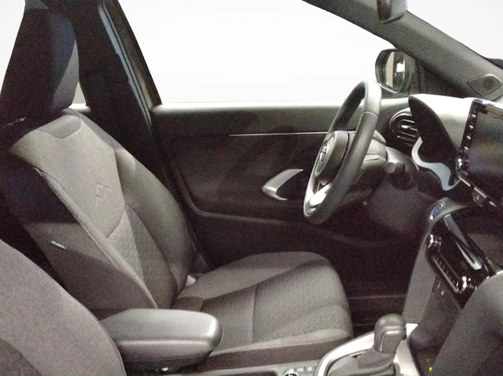 Fahrzeugbild TOYOTA YARIS CROSS