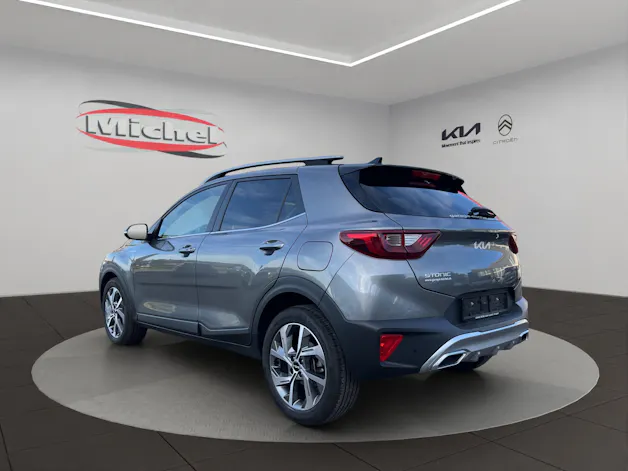 Kia Stonic 1.0 T-GDi GT-Line / Sportlenkrad / LED Scheinwerfer / USB-Anschluss
