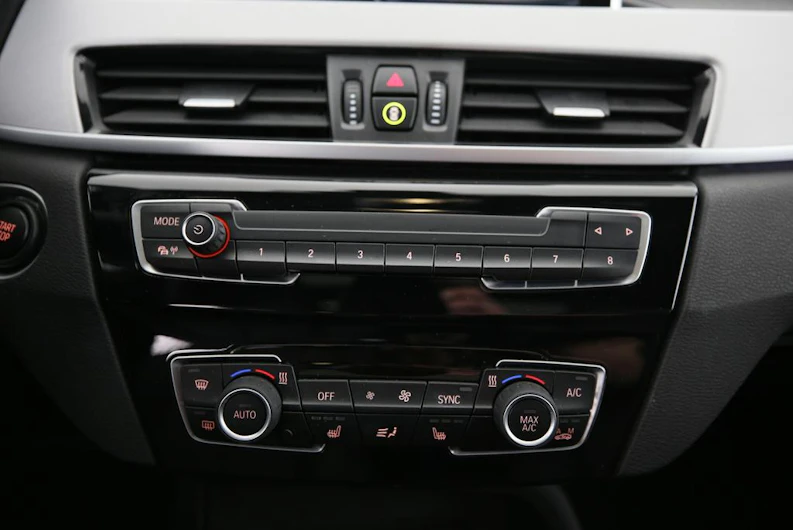 Fahrzeugbild BMW X1