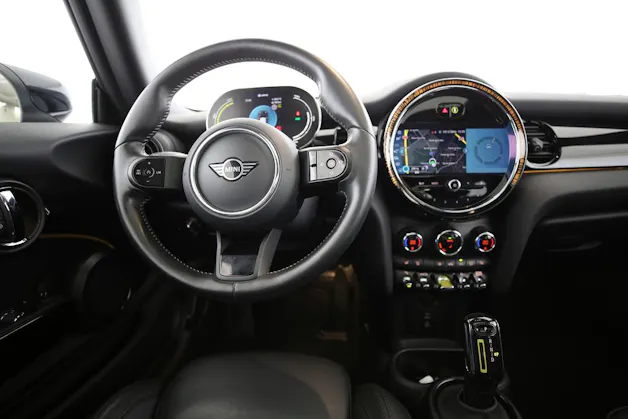 Mini F56 Cooper SE