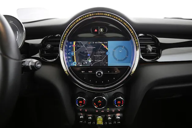 Mini F56 Cooper SE