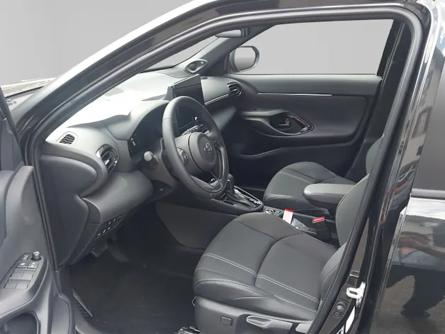 Toyota Yaris Cross 1.5 VVT-i HSD Premium AWD-i