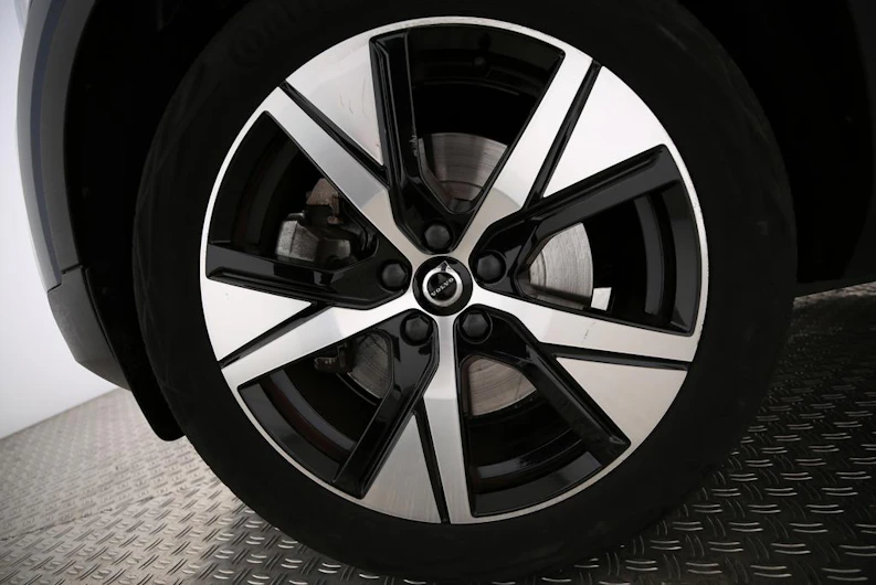 Fahrzeugbild VOLVO XC40