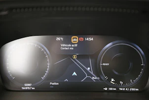 Fahrzeugbild VOLVO XC40 1.5 T4 PiH R-Design