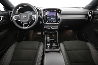 https://vehicle.imgix.net/4401917/a4a48377-9adb-45af-a2e0-4b99908793fc.jpg