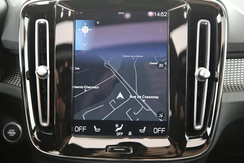 Fahrzeugbild VOLVO XC40