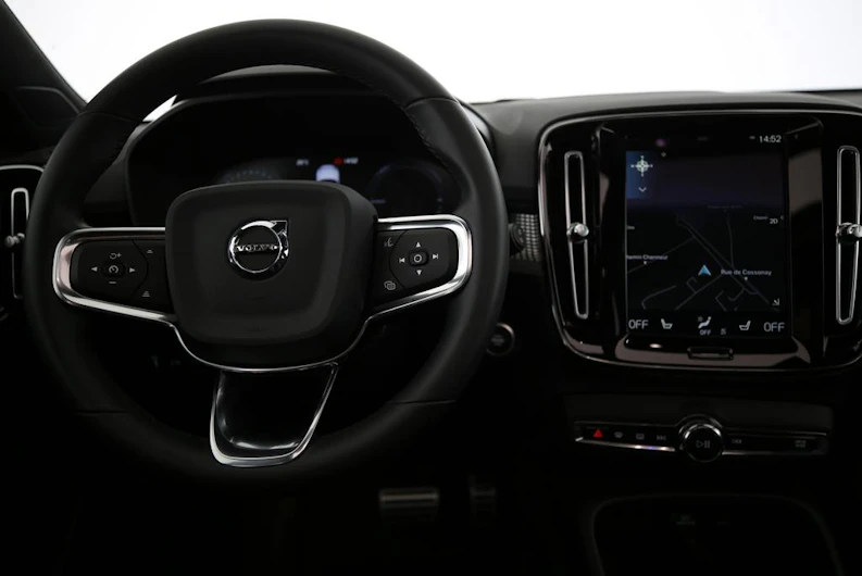 Fahrzeugbild VOLVO XC40