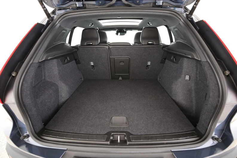 Fahrzeugbild VOLVO XC40