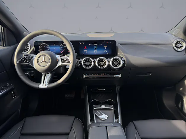 Mercedes-Benz GLA 250 Swiss Star Progressive 4matic