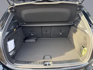 Mercedes-Benz GLA 250 Swiss Star Progressive 4matic