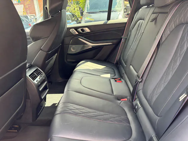 BMW X5 M50i xDrive