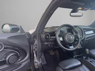 Mini F56 Cooper SE