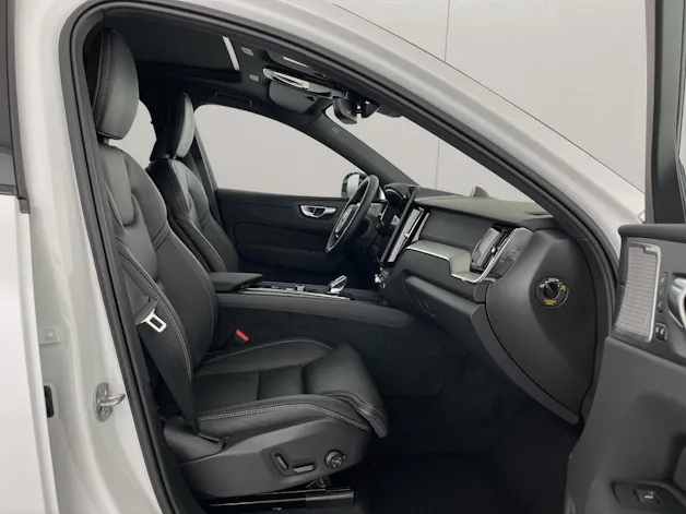 Volvo XC60 2.0 T8 TE Black Edition eAWD