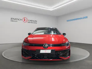 VW Golf VIII 1.5 eTSI R-Line DSG