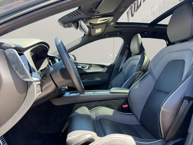 Volvo XC60 2.0 T8 TE R-Design eAWD