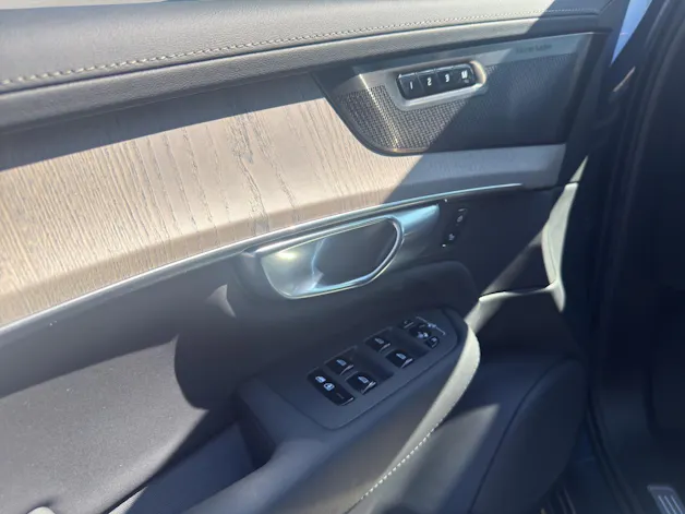Volvo XC90 2.0 T8 TE Plus Dark eAWD