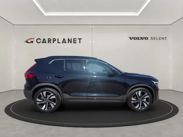 Volvo XC40 2.0 B3 MH Plus Dark