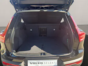 Volvo XC40 2.0 B3 MH Plus Dark