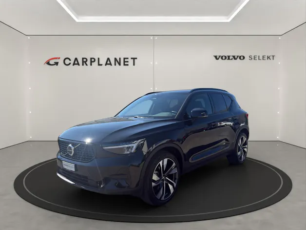 Volvo XC40 2.0 B3 MH Plus Dark