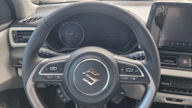 Suzuki Swift 1.2 Sakura Hybrid 4x4