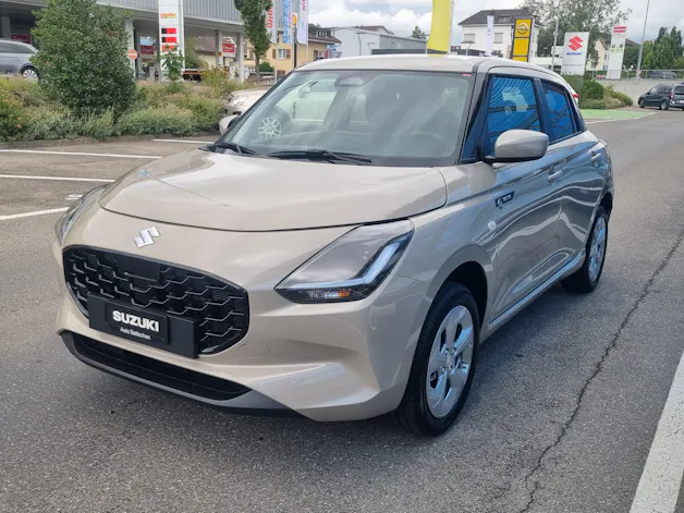 Suzuki Swift 1.2 Sakura Hybrid 4x4