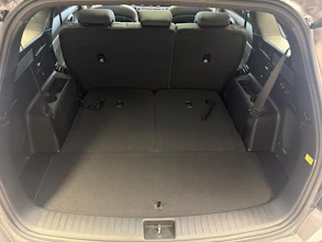 https://vehicle.imgix.net/4402008/be2ac541-44d0-4668-9e19-ef47b71b8a60.jpg