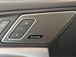 BMW X1 23i xDrive paddles