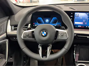 BMW X1 23i xDrive paddles
