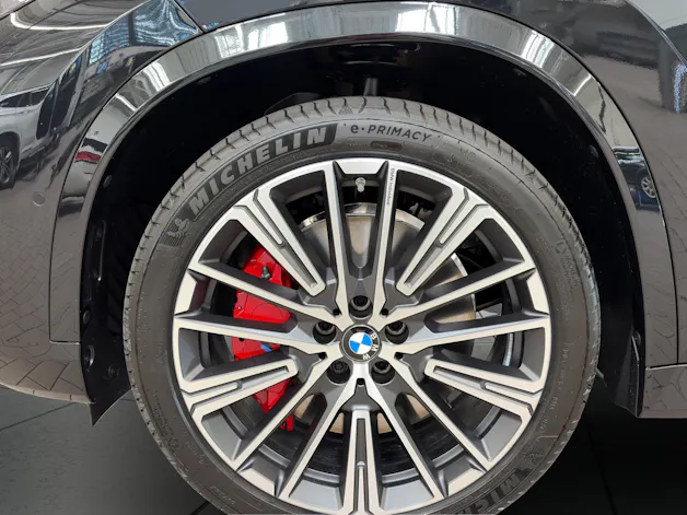 BMW X1 23i xDrive paddles