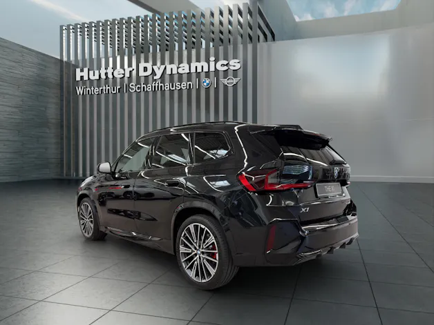 BMW X1 23i xDrive paddles