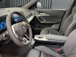 BMW X1 23i xDrive paddles